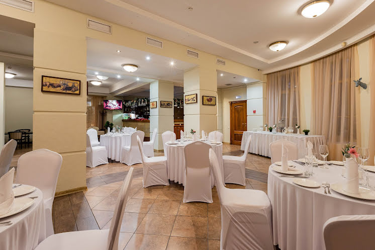 Зал "Каминный" в «Особняк в парке Сосновка» фотография №5