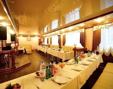  ресторан Загородная база отдыха «Журавель»