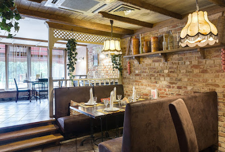 Каминный  зал в Зал «Грот»