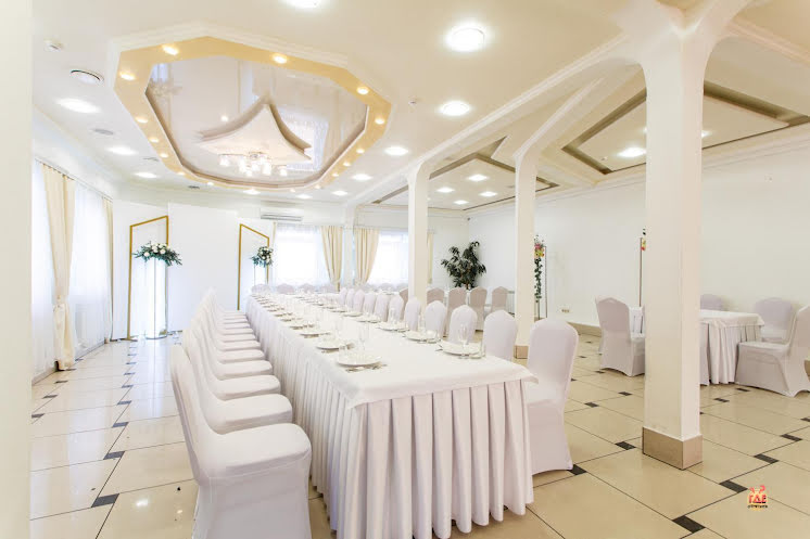 Зал на 100 человек в «Эдем» фотография №2