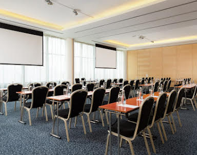  ресторан AIRPORTCITY PLAZA St.Petersburg