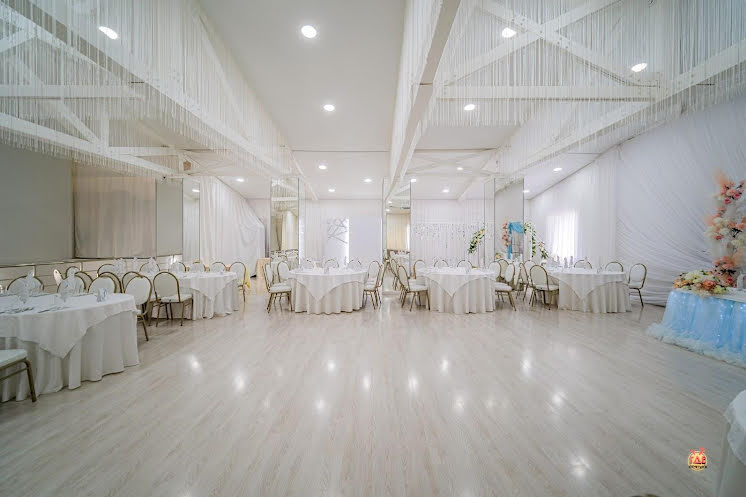 Большой зал в «Свадьба LOVE» фотография №14