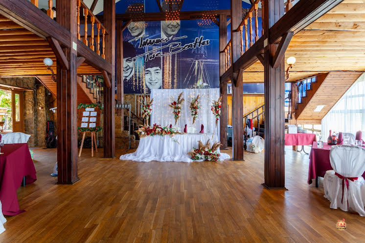 Зал на 250 человек в «Кафе-Клуб» фотография №2