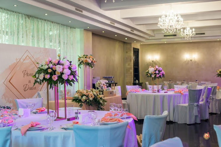 Каминный зал в «Времена года в Парке Горького» фотография №12