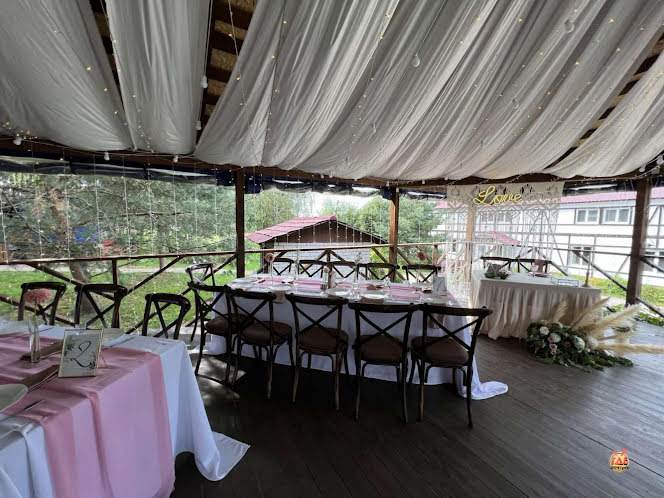 Веранда при кафе в «Новинки» фотография №1