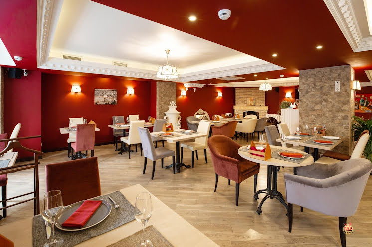 Зал ресторана в «El Idilio» фотография №1