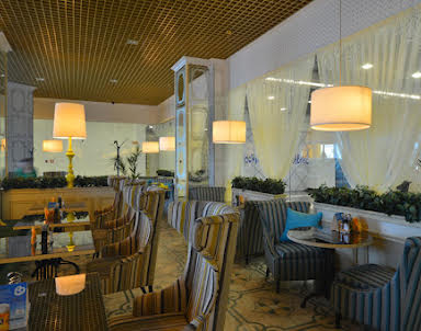  ресторан La Terrasse в ТЦ Indigo Life