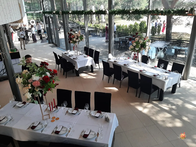 Основной зал  в «Атлантис» фотография №3