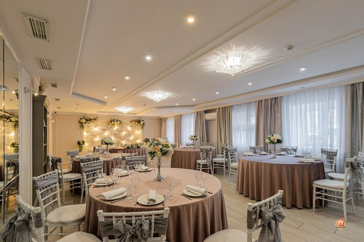 Основной зал в «Фламбе» фотография №15