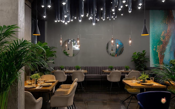 Зал ресторана  в «Gastronome Bistro» фотография №2