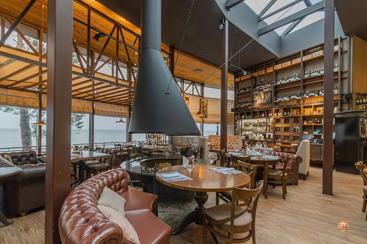 Основной зал в «Ель» фотография №1