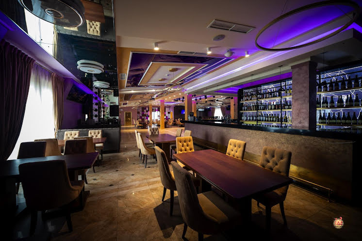 Основной зал в «Фирдуси» фотография №13