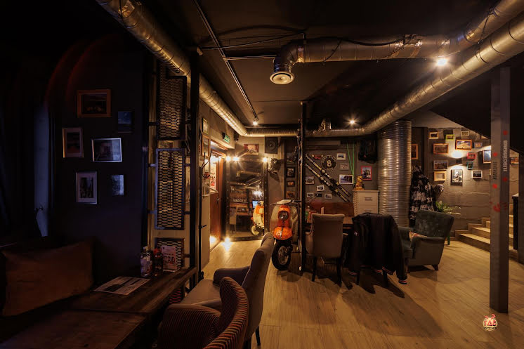 Зал на первом этаже в «Бар HookahPlace Flat в Видном» фотография №9