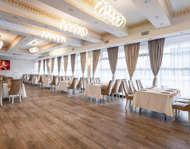 Свадьба в Кристалл