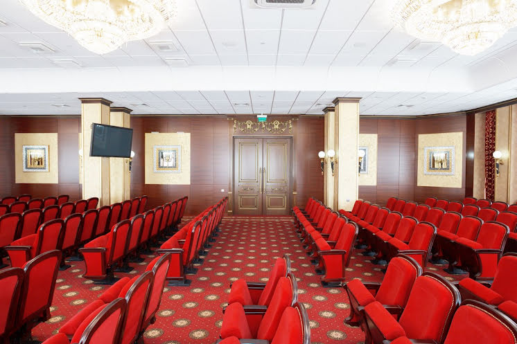 Конференц-зал  «Магнат» в «Гранд Отель «Видгоф»» фотография №3