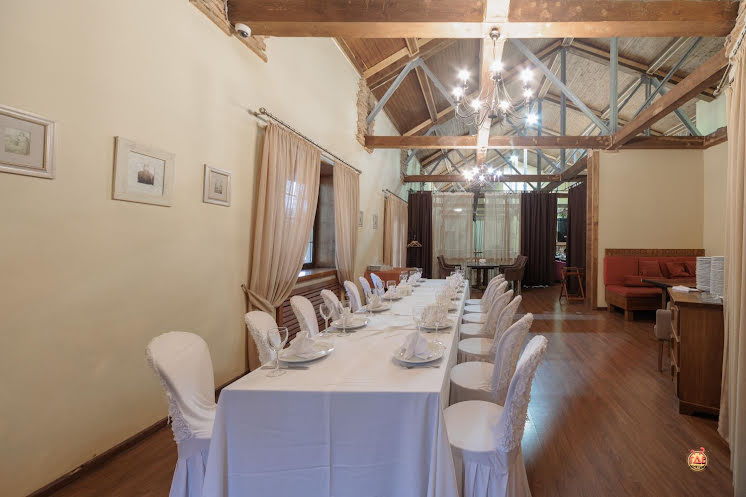 Средний зал в «Иверия» фотография №4