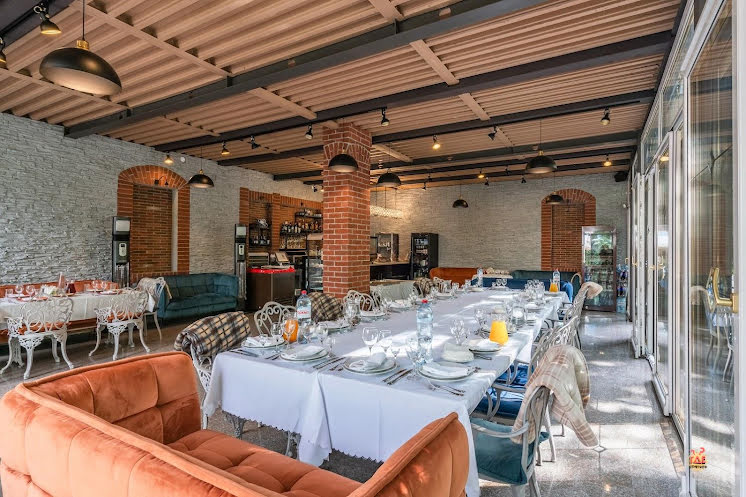 Кафе «Веранда в парке» в «Центральный» фотография №4