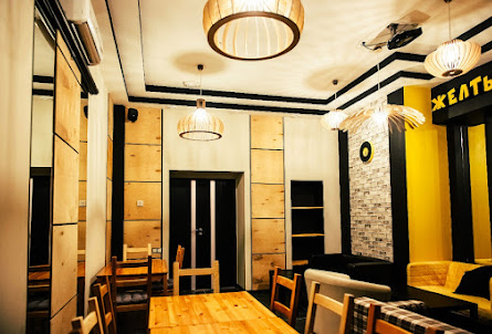 Большой зал в Малый зал