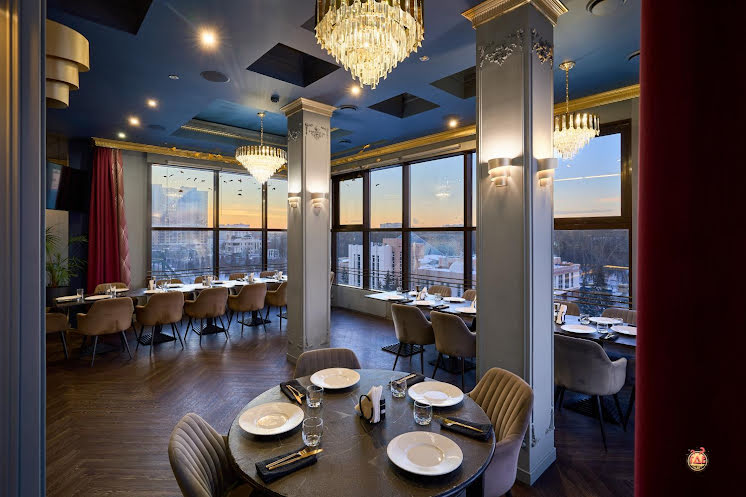 Центральный зал в «7  небо» фотография №4