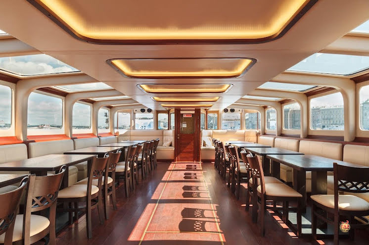 Палуба в «Теплоход "Константин"» фотография №1