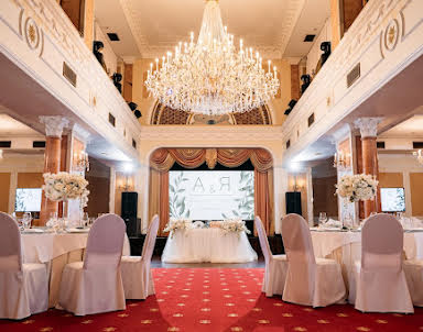  ресторан Гранд Отель Эмеральд