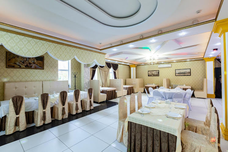 Основной зал в «Огни города» фотография №8