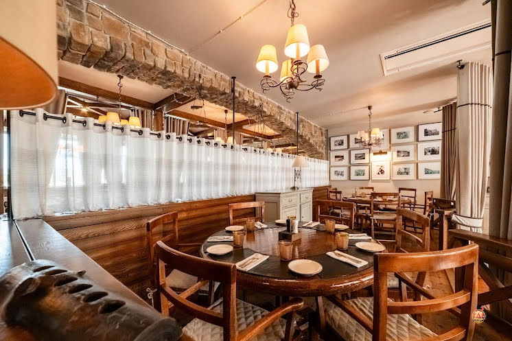 Обеденный зал в «Хозяин тайги» фотография №14