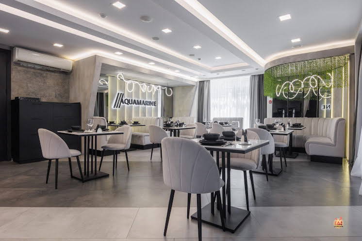 Основной зал в «Аквамарин» фотография №17