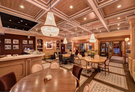 Основной зал  в Основной зал 