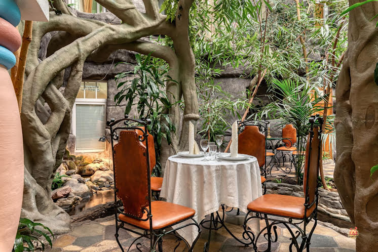 Зал «Зимний сад» в «Русская трапеза» фотография №1