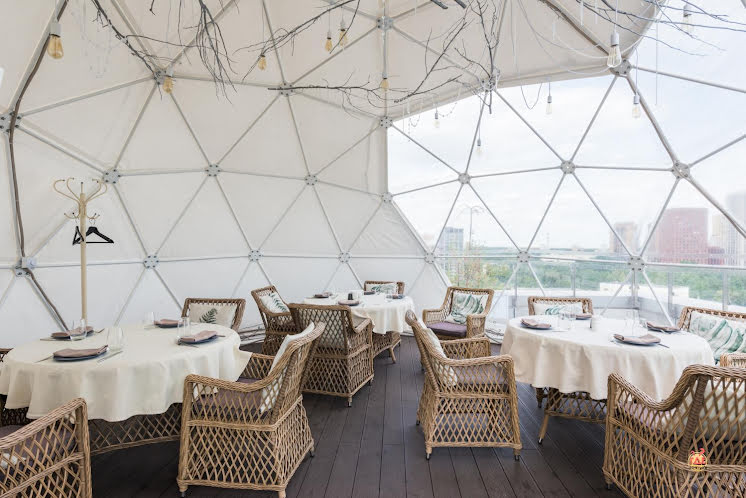 Иглу белая в «Сытый лось на Кунцево» фотография №1