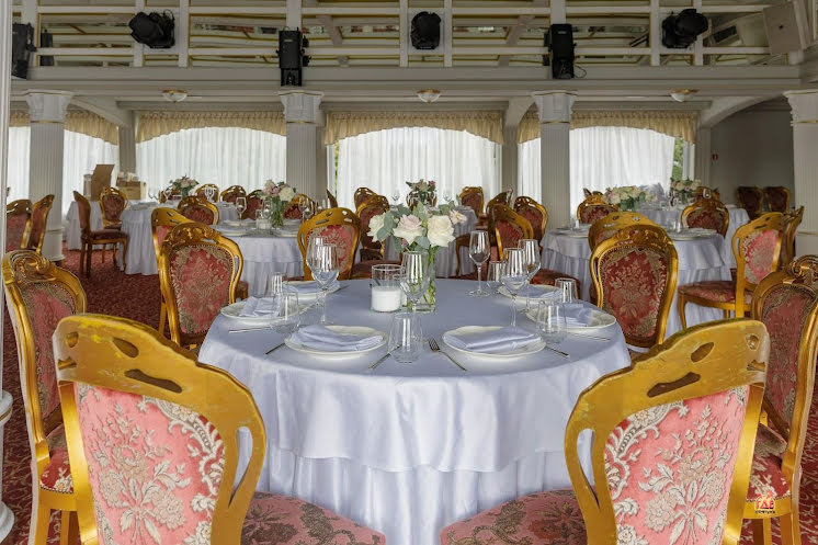 Зал «Летний сад» в «Фрегат «Благодать»» фотография №2