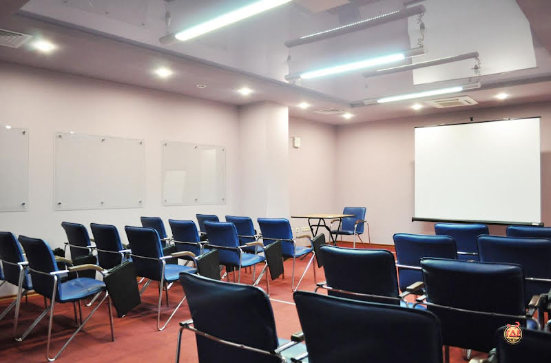 Бенефит Плаза фотография №15