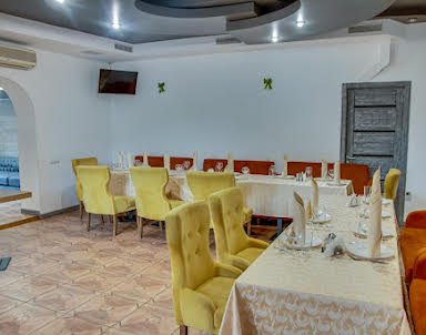  ресторан Клевер