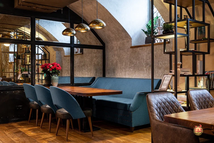 Основной зал в «Il Letterato» фотография №7