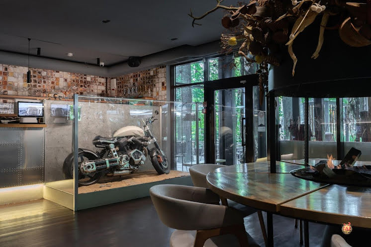 Зал ресторана  в «Fox» фотография №2