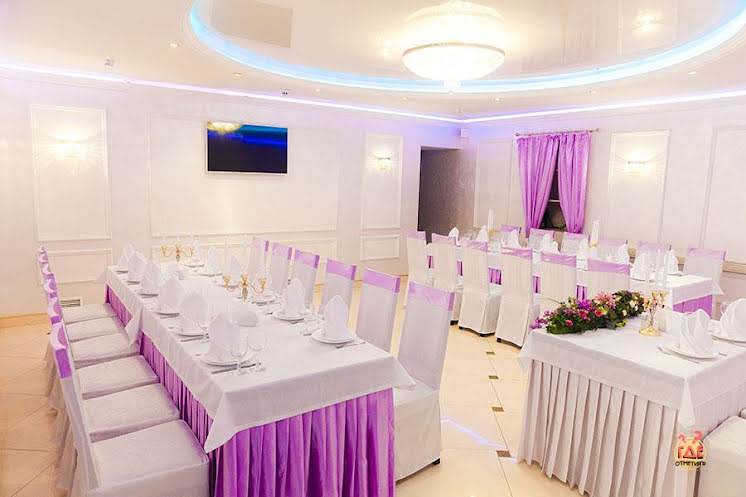 Лиловый зал в «Оазис на Крупской» фотография №6