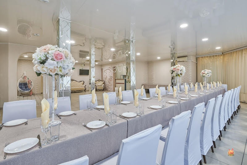 Белая стрекоза фотография №2