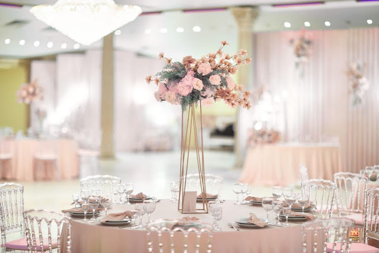 Банкетный зал  в «Ренессанс» фотография №7