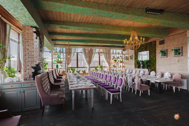 Большой зал  в «Шашлычный мир на Западном» фотография №2