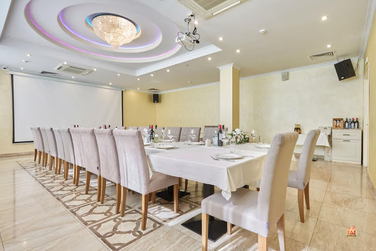 Зал «Янтарь» в «GRANAT» фотография №2