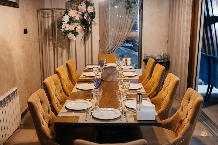 Основной зал в «Happy People» фотография №11