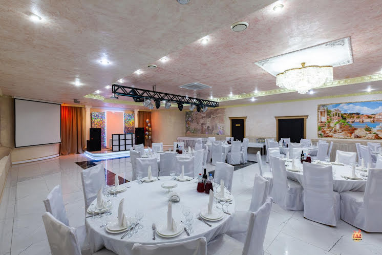 Зал «Версаль» в «Авиньон» фотография №11