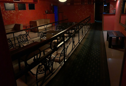 Основной зал в VIP-зал «Изумруд» 