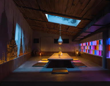  ресторан Neon monkey