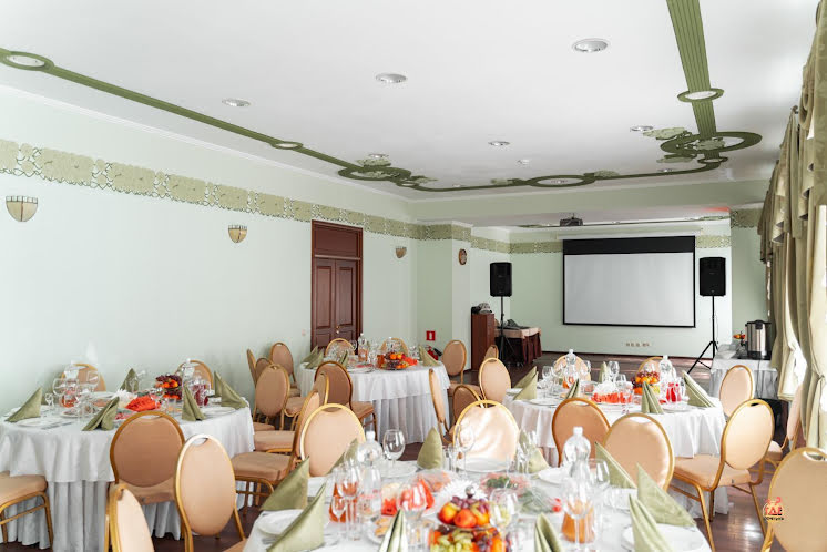 Зал «Императорский» в «Бристоль-Жигули» фотография №14