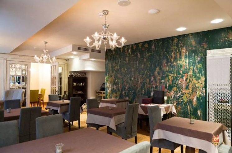 Основной зал  в «Dolmama» фотография №1