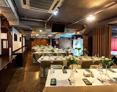 День рождения в Бенефит Плаза