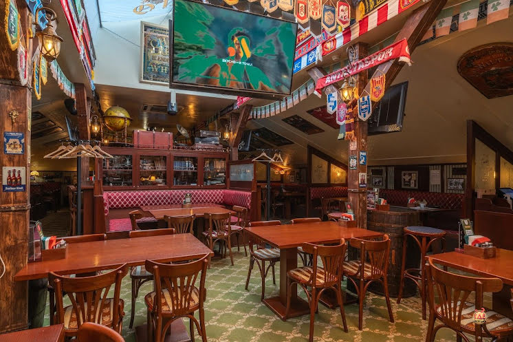 Зал ресторана  в «Шон О'Нилл» фотография №9