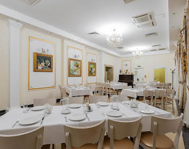  ресторан Белое дерево